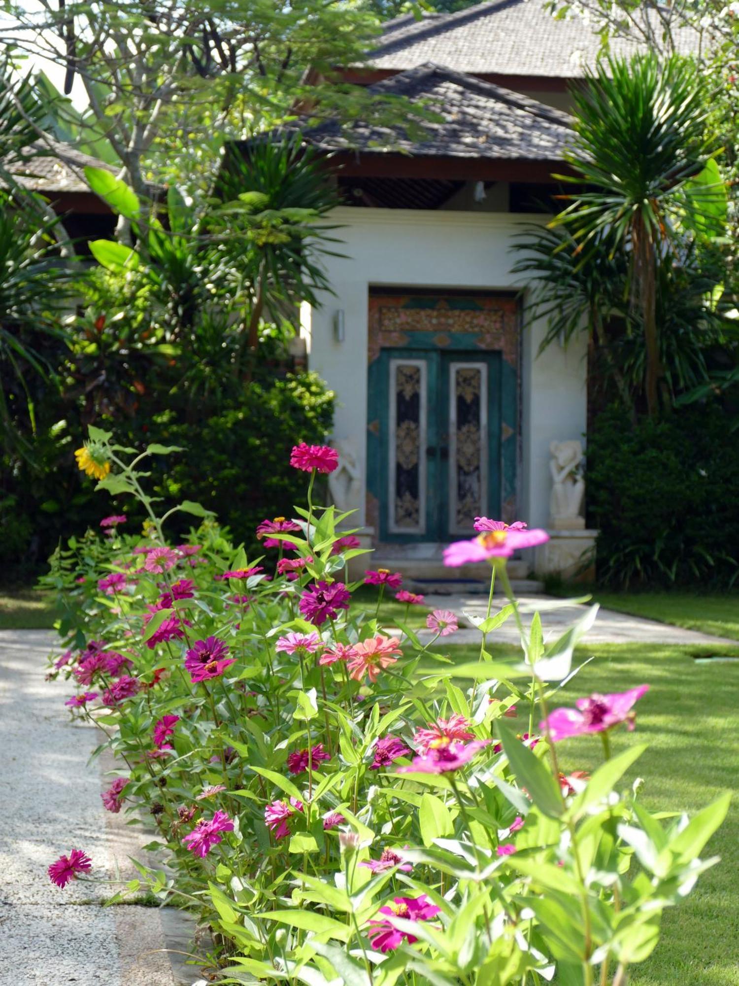 Villa Rumah Isah Candidasa Buitenkant foto